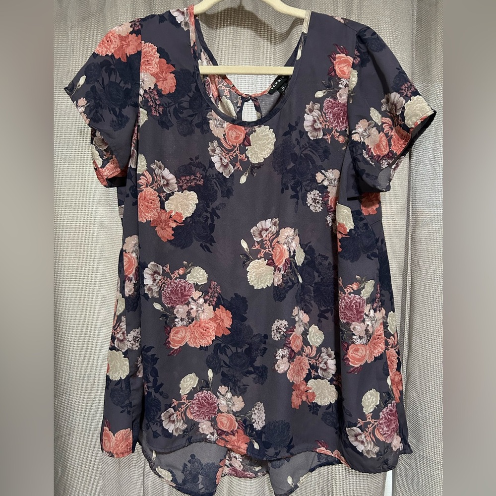 Torrid purple floral Blouse